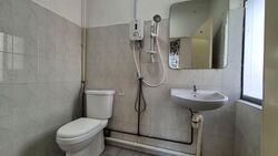Geylang Road (D14), Shop House #605232251